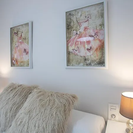 Apartment Arabial Deluxe Ii