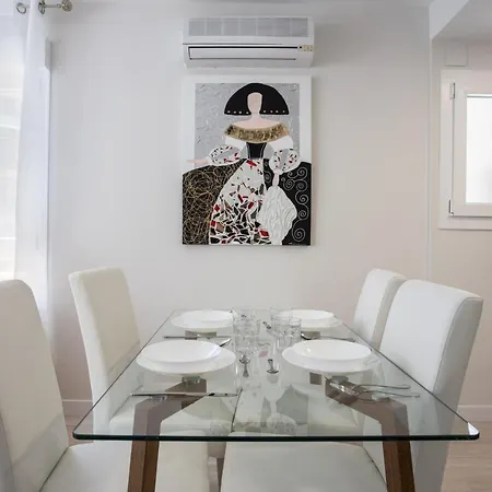 Apartment Arabial Deluxe Ii