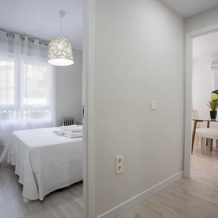 Apartment Arabial Deluxe Ii *