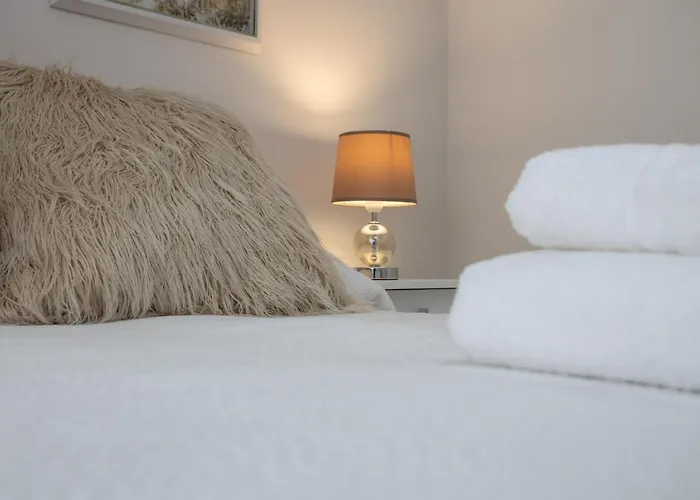 Appartement Arabial Deluxe Ii *